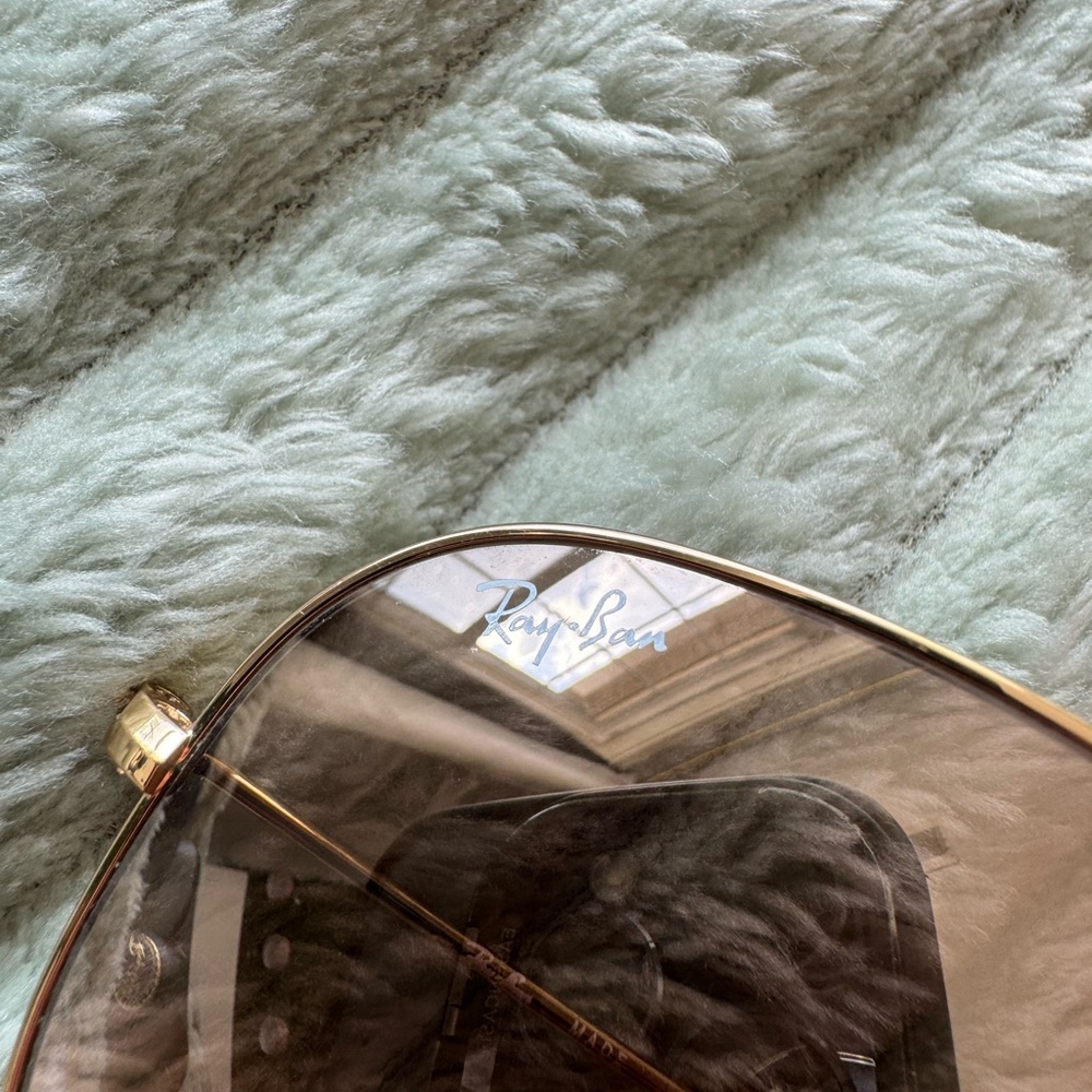 Ray-Ban Gold Frame Sunglasses with Brown Lenses - Picture 6 of 8